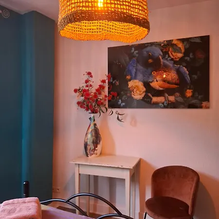 Chez Mikki