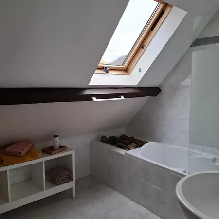 ベッド・アンド・ブレックファスト Le Bistrot Du Lot Cassaniouze